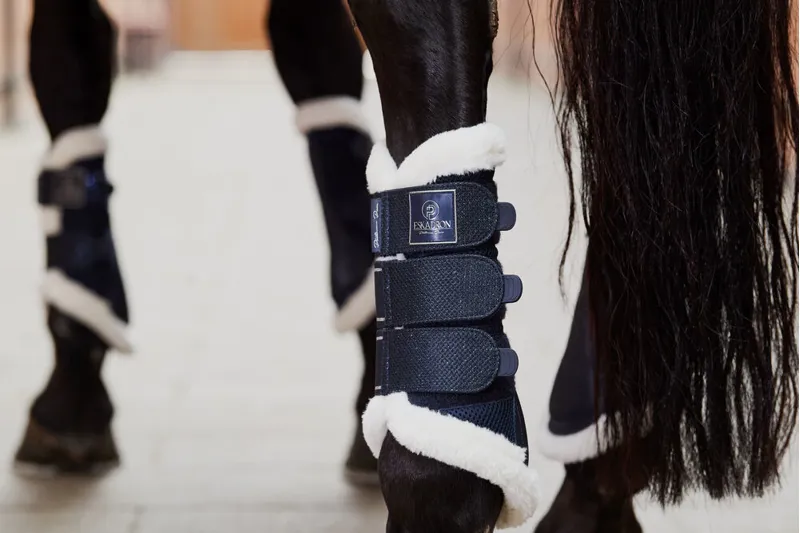 Eskadron Platinum Pure Mesh Evo-Wool Tendon Boots Navy 5 Eskadron Platinum Pure Mesh Evo-Wool Tendon Boots Navy - Image 3