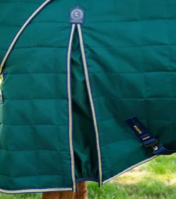 Premier Equine Lucanta 200g Stable Rug With Neck Cover Green -Equestrian Supplies Shop Lucanta Stable Green Image 4 RGB