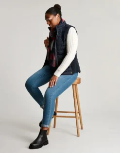 Joules Whitlow Gilet - Marine Navy 11 Joules Whitlow Gilet - Marine Navy -Equestrian Supplies Shop cdn.joules 10