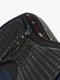 LeMieux Le Cool Grip EuroJump Pad Navy Large -Equestrian Supplies Shop lm xgripej cooling navy lr209
